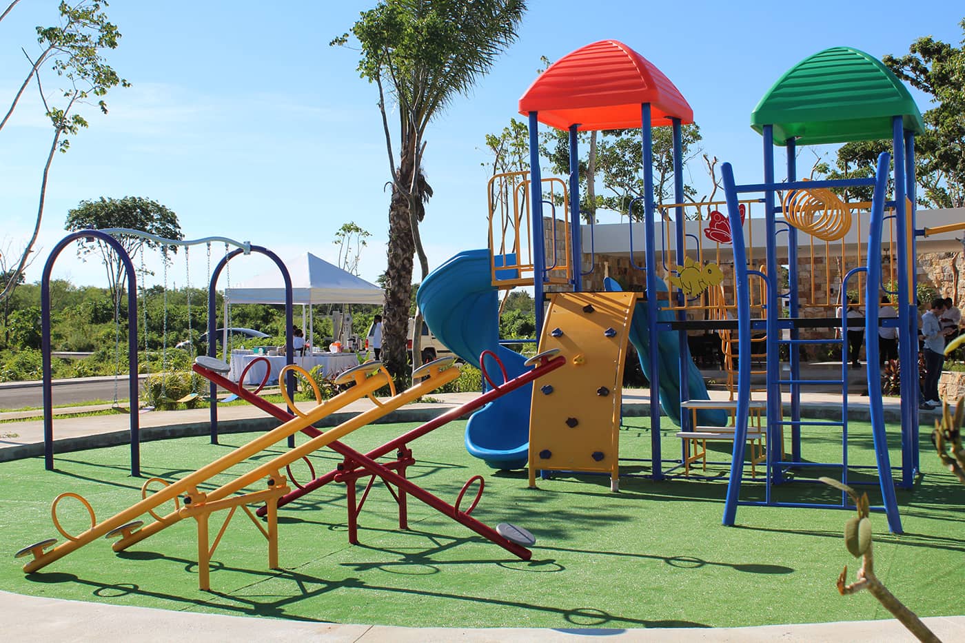 3.1. Área Juegos Infantiles_Camelia